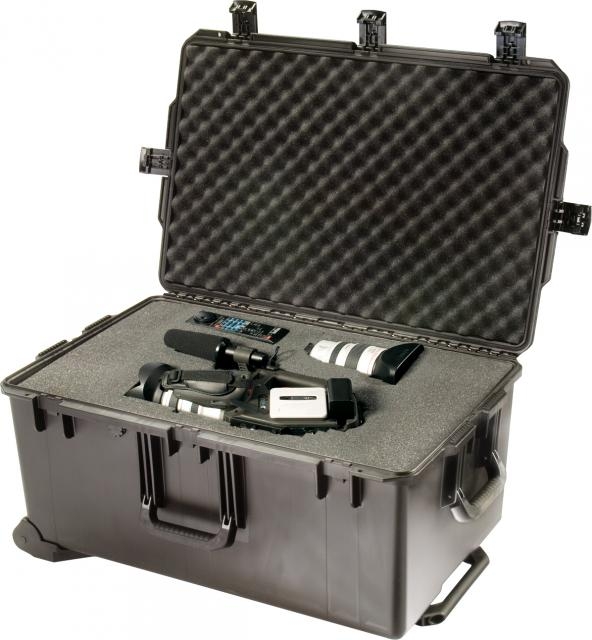 Storm Travel Case™ IM2975 čierny s penou