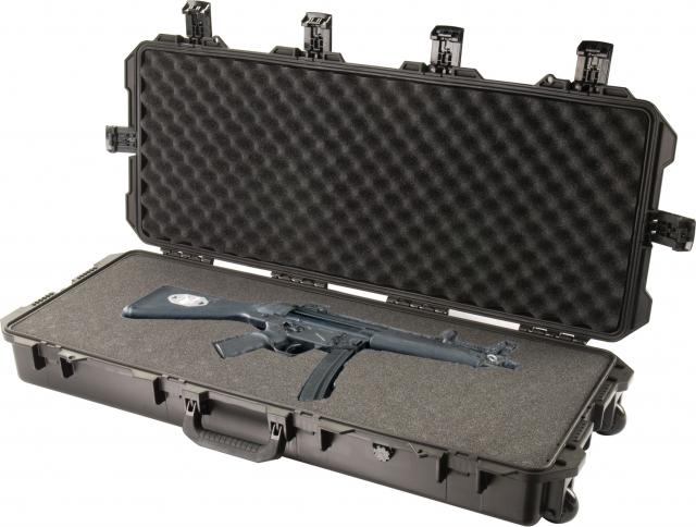 Storm Long Case™ IM3100 čierny s penou